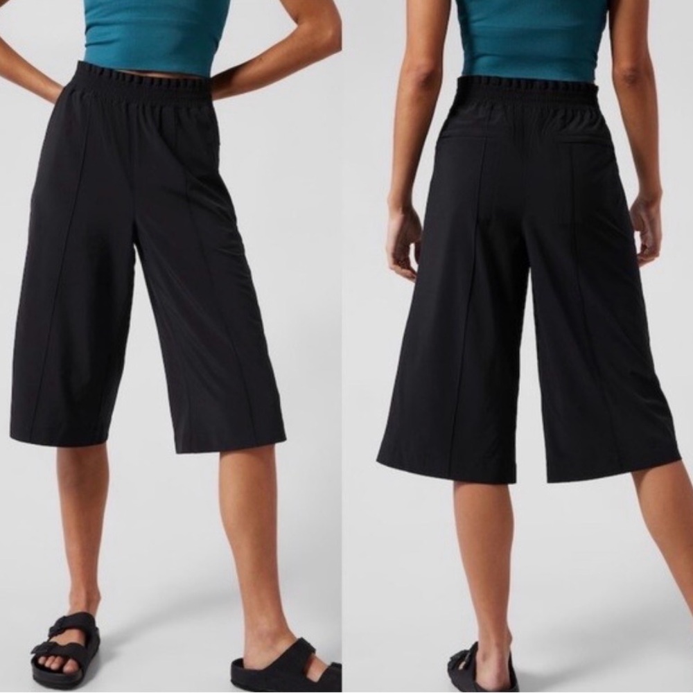 NWOT Athleta Savannah Bermuda Shorts M